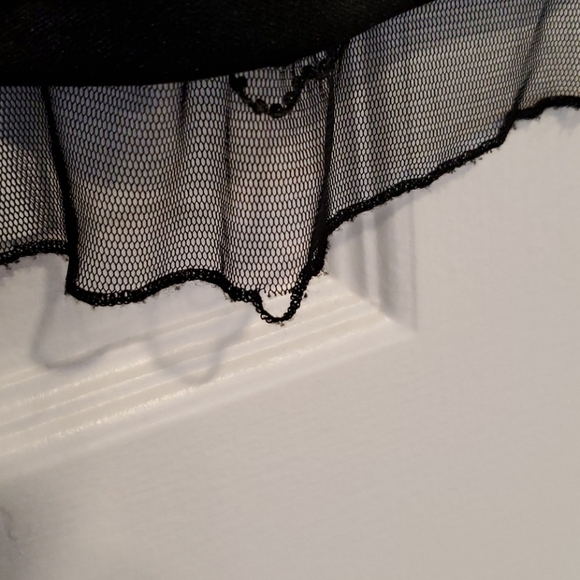 H&M beaded bottom skirt - Picture 3 of 3